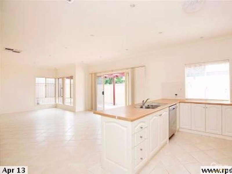 14 Gloucester Street, Largs Bay SA 5016