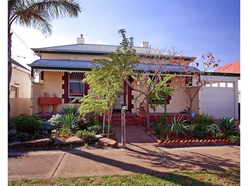 24 Roberts Street, Birkenhead SA 5015