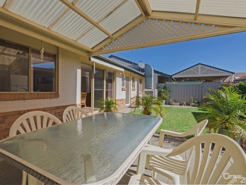 2/7 Tim Hunt Way, Peterhead SA 5016