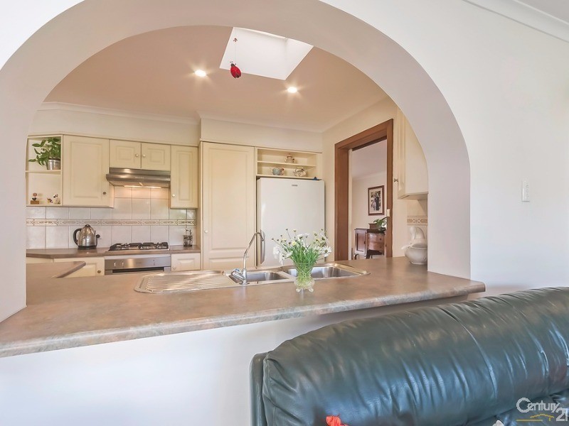 6 Tapping Crescent, North Haven SA 5018