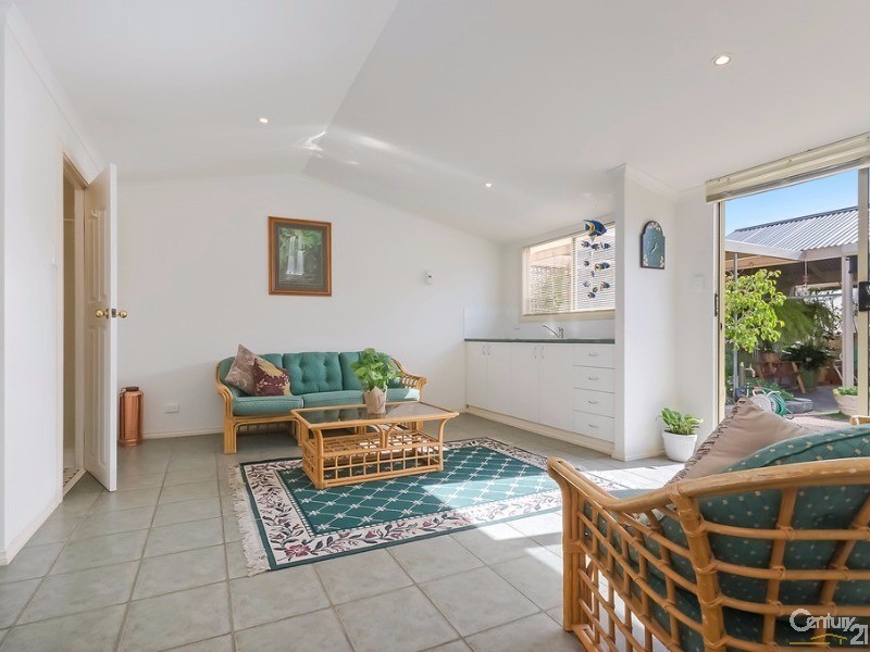 6 Tapping Crescent, North Haven SA 5018