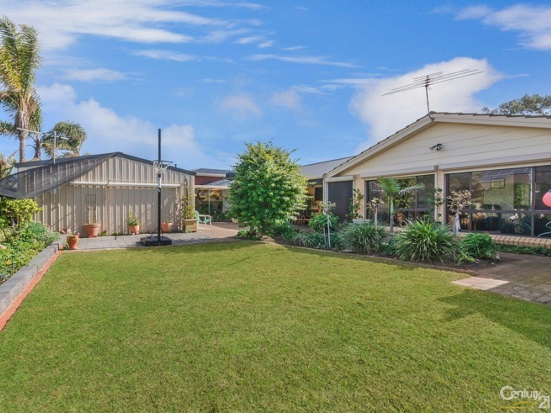 6 Tapping Crescent, North Haven SA 5018