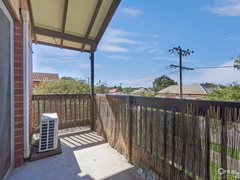 10/3 Henry Street, Rosewater SA 5013