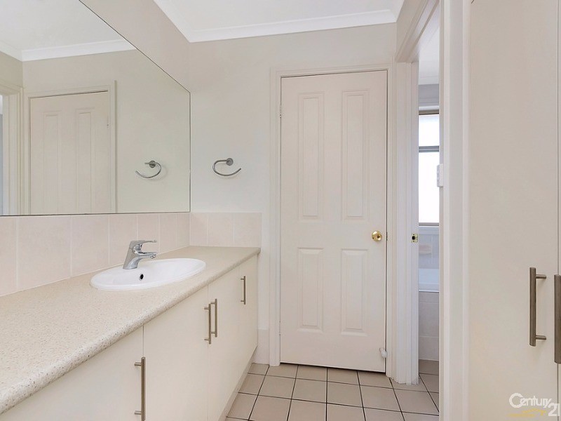 5 EASTBOURNE TERRACE, Rosewater SA 5013