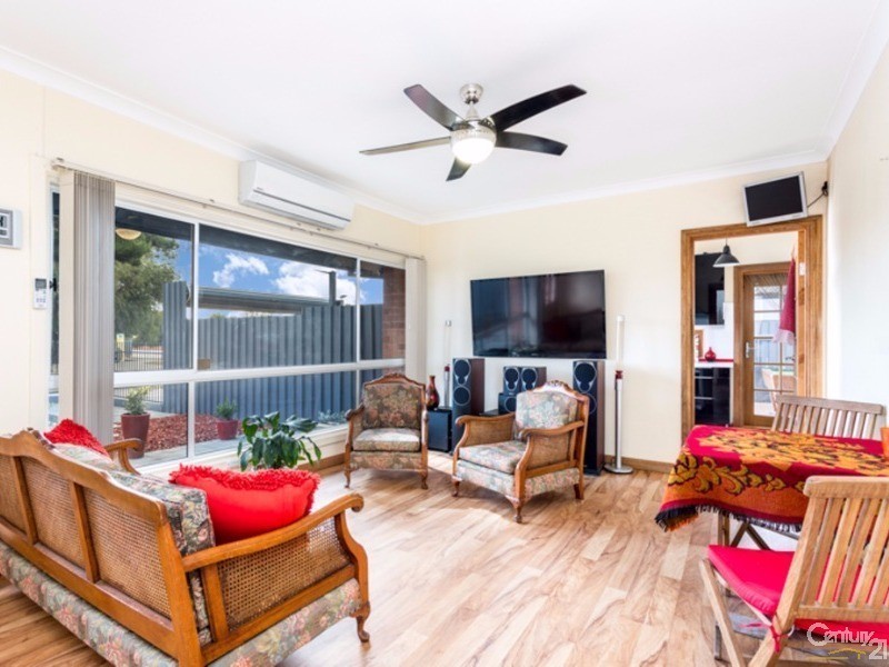 36 Moldavia Walk, Taperoo SA 5017