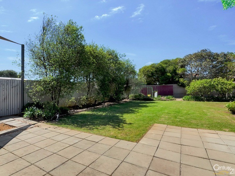 13 Warwick Street, Largs North SA 5016