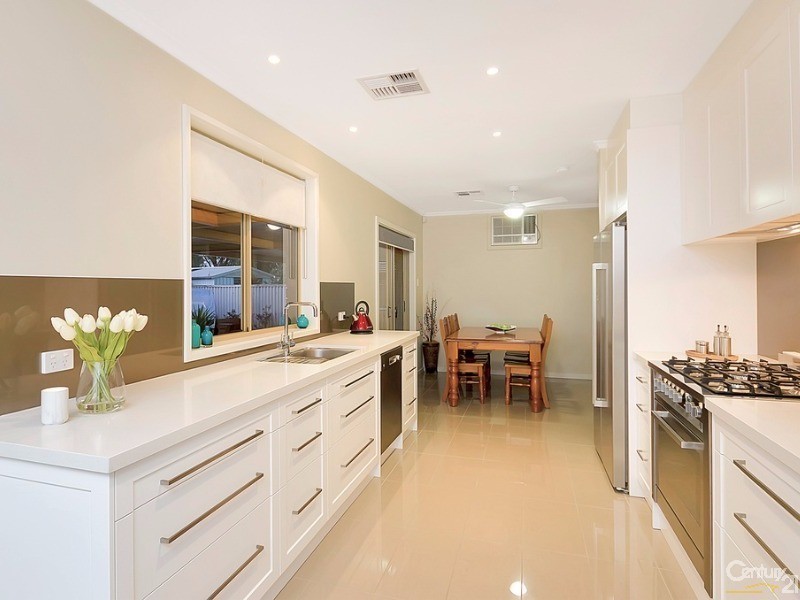 63 Himalaya Drive, North Haven SA 5018