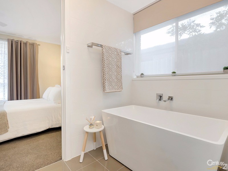 63 Himalaya Drive, North Haven SA 5018