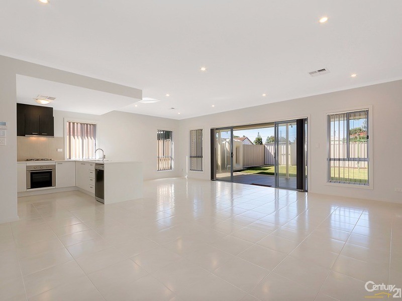 8A Norama Street, Taperoo SA 5017