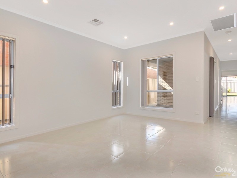 8A Norama Street, Taperoo SA 5017