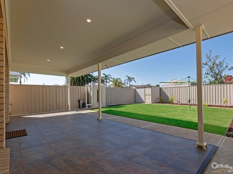 8A Norama Street, Taperoo SA 5017