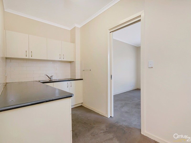 2/13 Creswell Road, Largs Bay SA 5016