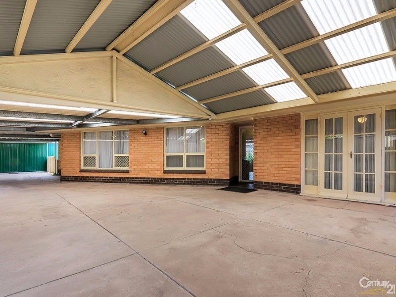 169 Strathfield Terrace, Taperoo SA 5017