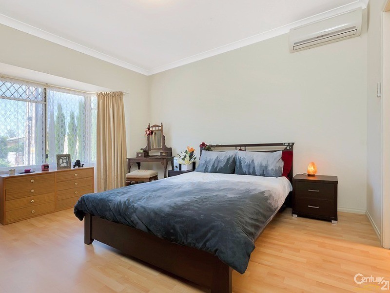 12 Graham Street, Glanville SA 5015