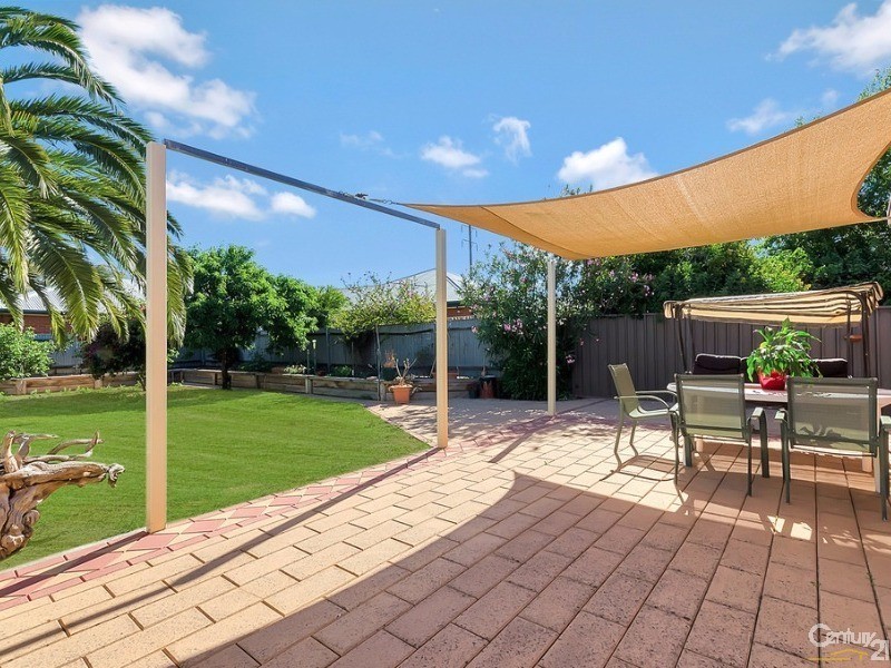 12 Graham Street, Glanville SA 5015