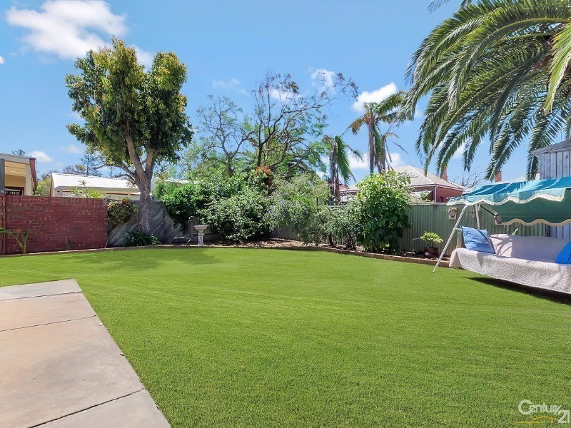 19 Hart Street, Semaphore SA 5019