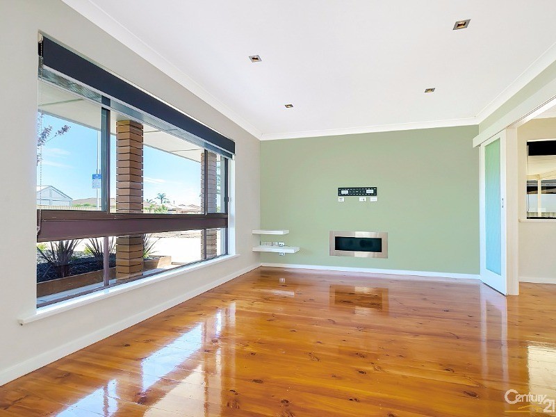 6 Jurs Avenue, North Haven SA 5018