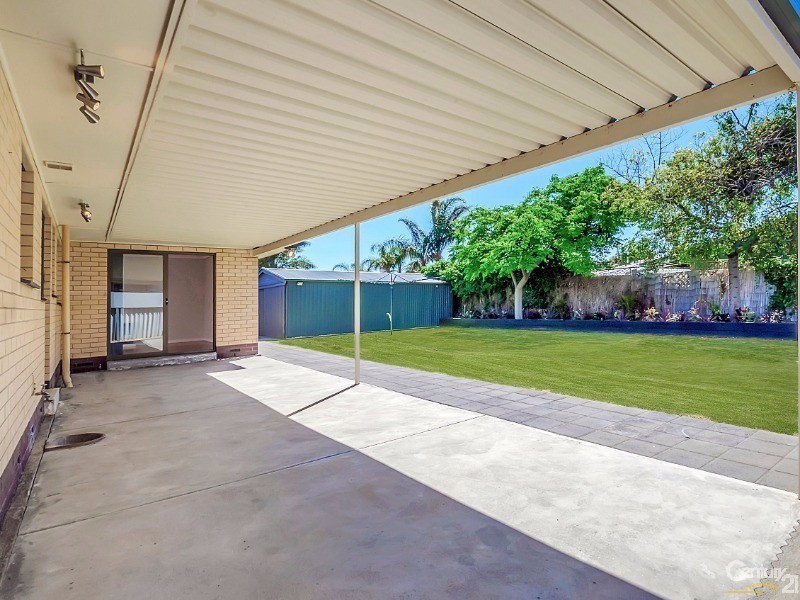 6 Jurs Avenue, North Haven SA 5018