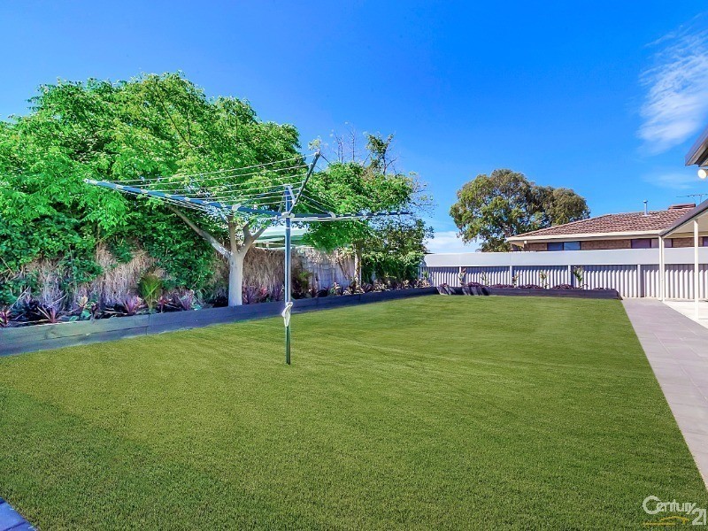 6 Jurs Avenue, North Haven SA 5018