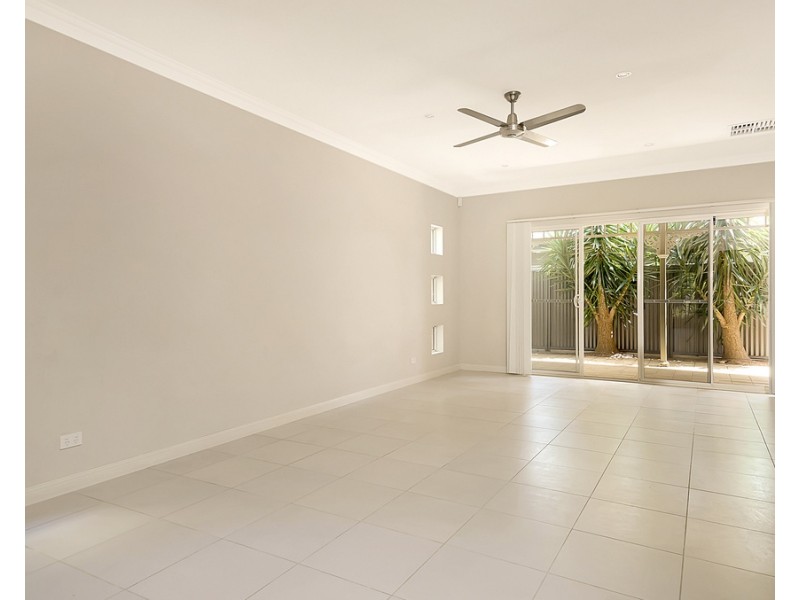 2 Swinden Crescent, Blakeview SA 5114