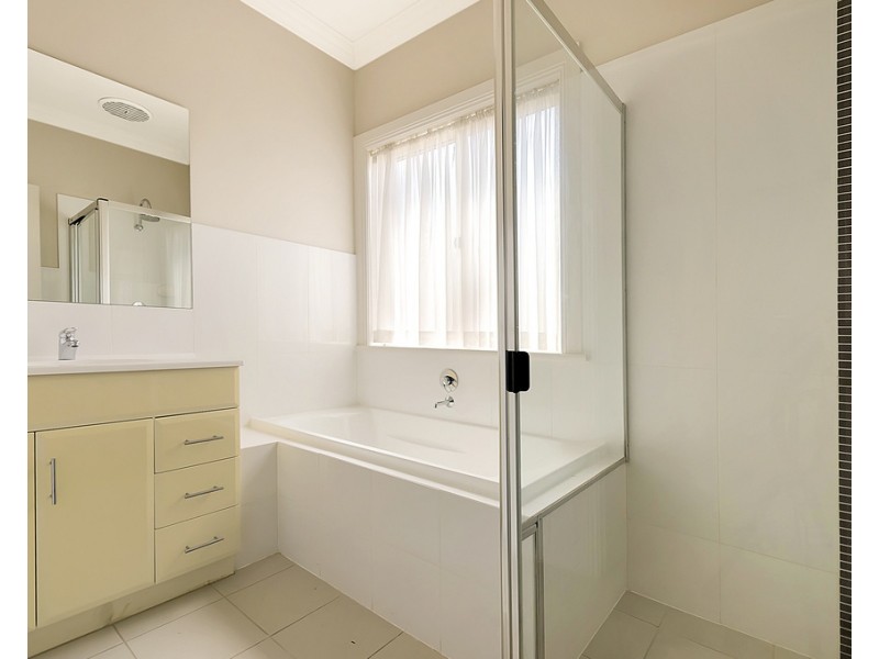 2 Swinden Crescent, Blakeview SA 5114