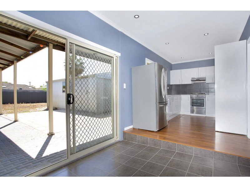 85 Gedville Road, Taperoo SA 5017