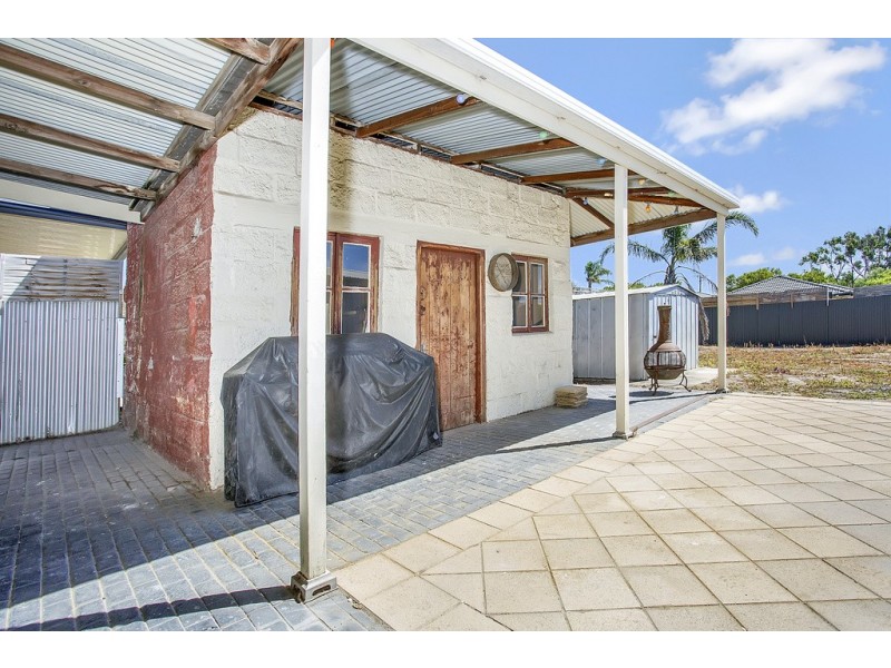 85 Gedville Road, Taperoo SA 5017
