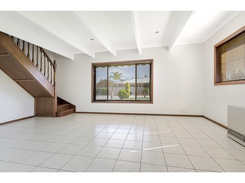 4 Whitehorn Street, North Haven SA 5018