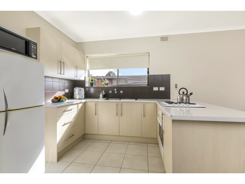 10/3 Henry Street, Rosewater SA 5013