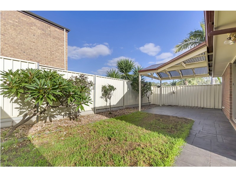 16 Lauren Drive, Paralowie SA 5108