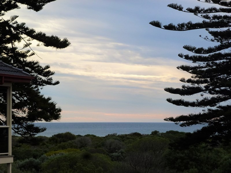 5 Morea Street, Taperoo SA 5017