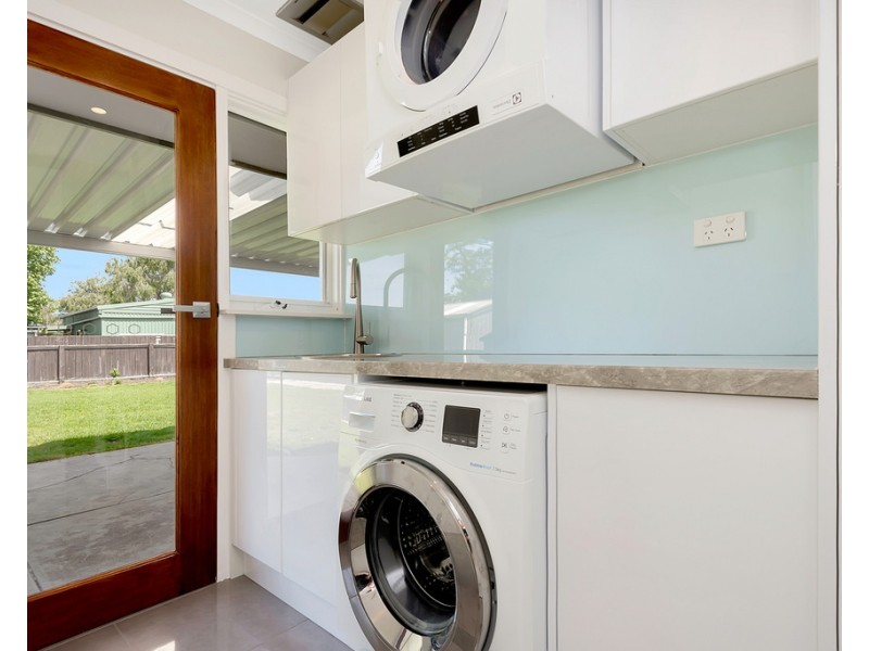 50 Sir Ross Smith Drive, North Haven SA 5018