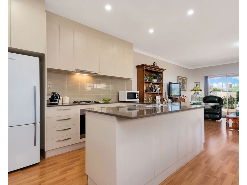 10 Swansea Street, Largs North SA 5016