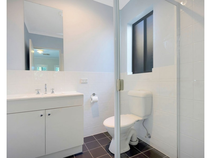 4a Westmoreland Crescent, Largs North SA 5016