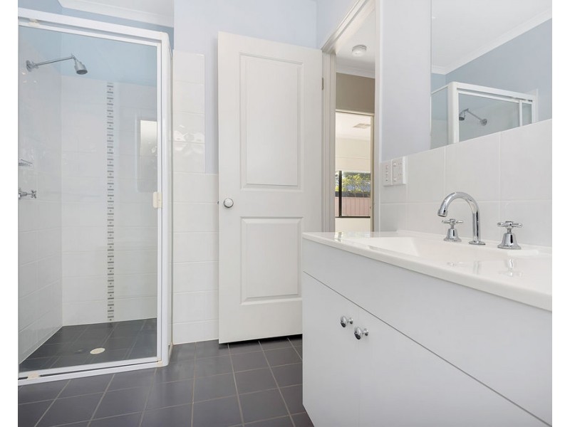 4a Westmoreland Crescent, Largs North SA 5016