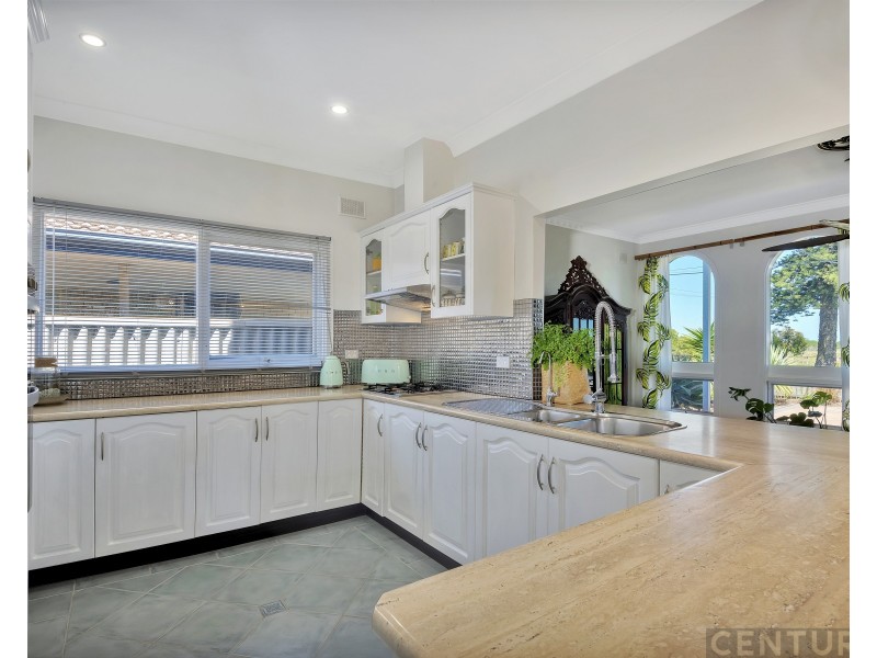 383 Lady Gowrie Drive, Osborne SA 5017