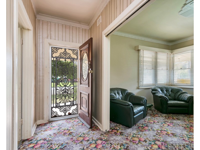 72 Strathfield Terrace, Largs North SA 5016