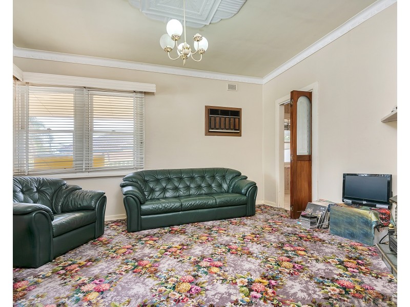 72 Strathfield Terrace, Largs North SA 5016
