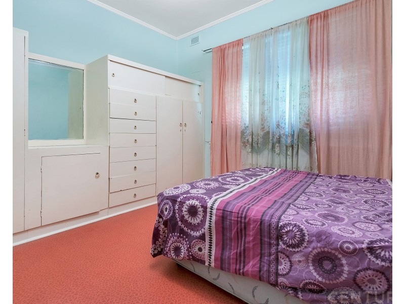 72 Strathfield Terrace, Largs North SA 5016