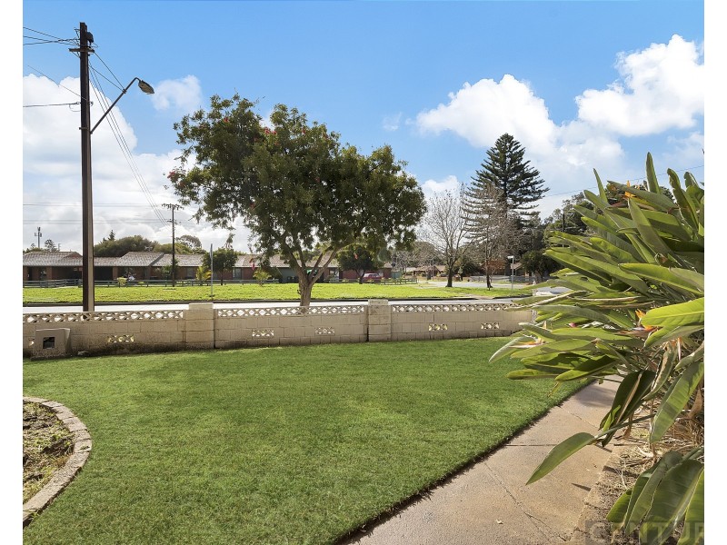 72 Strathfield Terrace, Largs North SA 5016