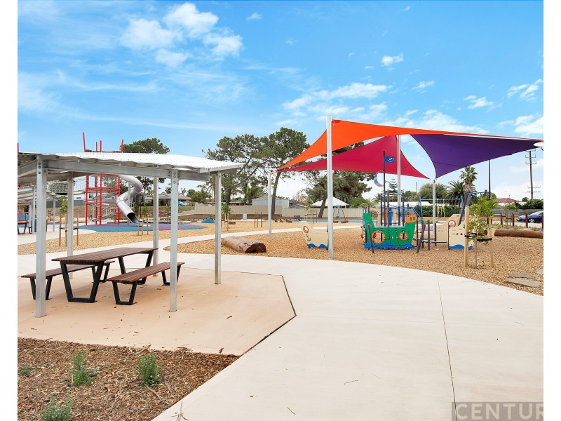 72 Strathfield Terrace, Largs North SA 5016
