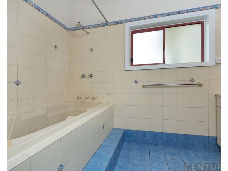 4 The Strand, Largs North SA 5016