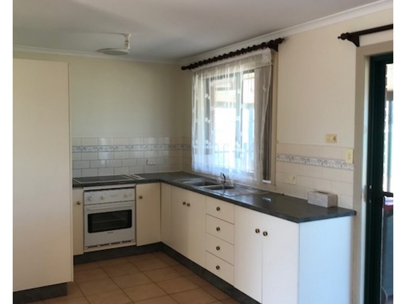 15 Carmelo Road, Buckland Park SA 5120