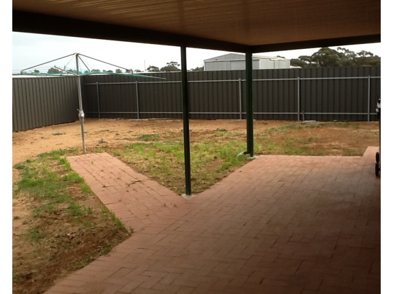 15 Carmelo Road, Buckland Park SA 5120