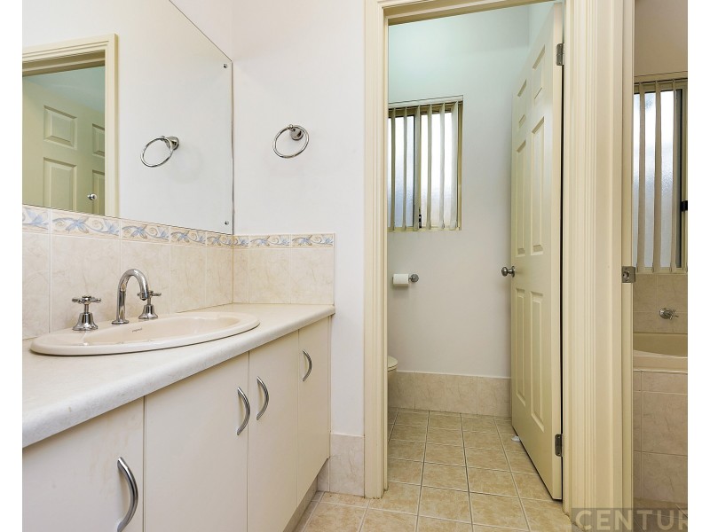 6 Newhaven Terrace, Burton SA 5110