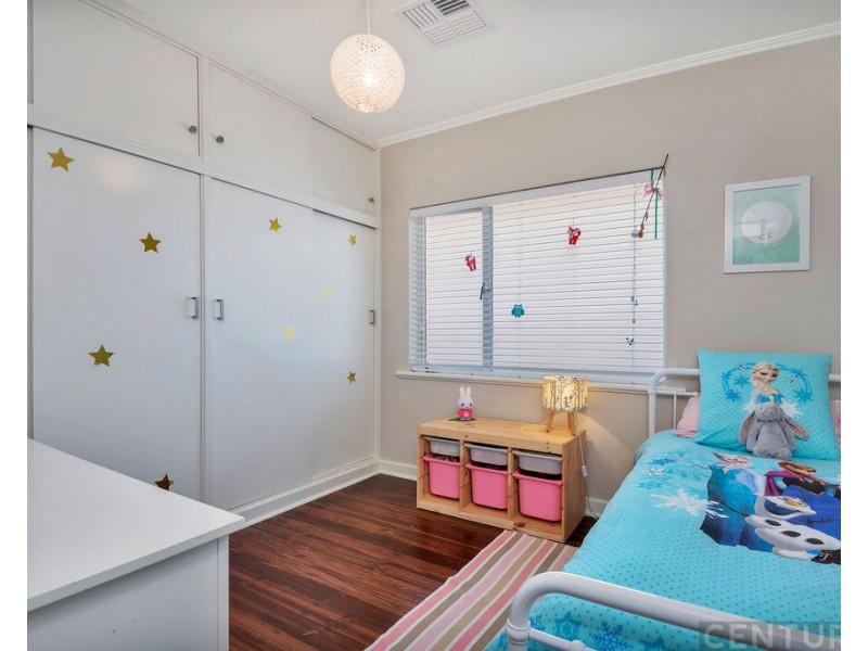 25 Malwa Street, Osborne SA 5017
