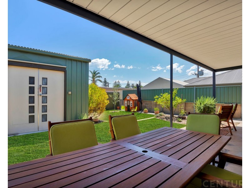 25 Malwa Street, Osborne SA 5017