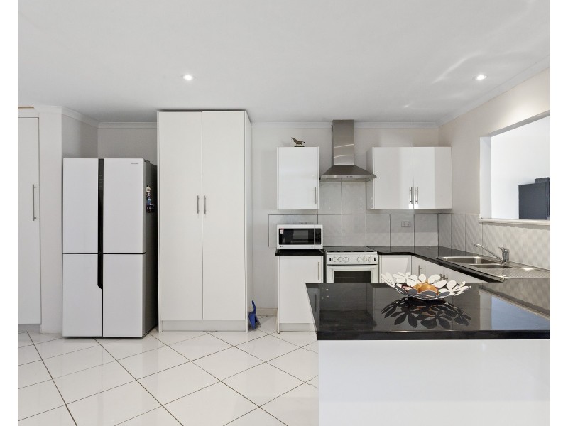 24 Hamilton Avenue, Osborne SA 5017