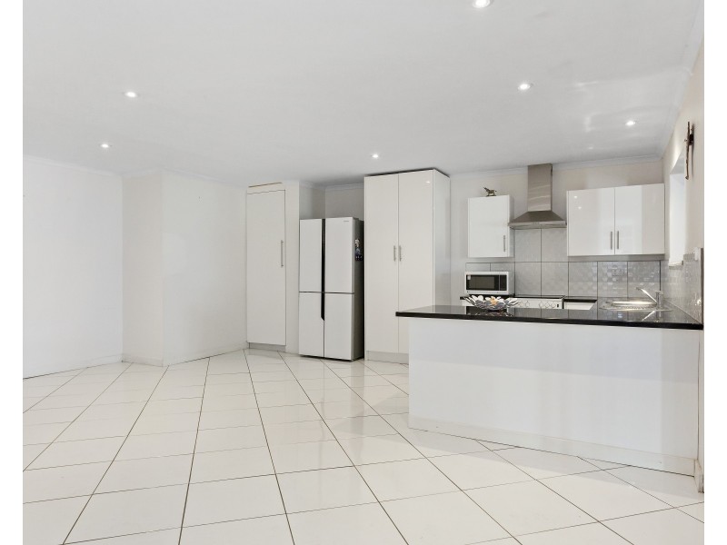 24 Hamilton Avenue, Osborne SA 5017