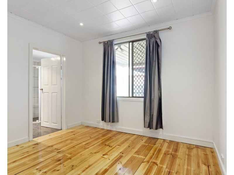 24 Hamilton Avenue, Osborne SA 5017